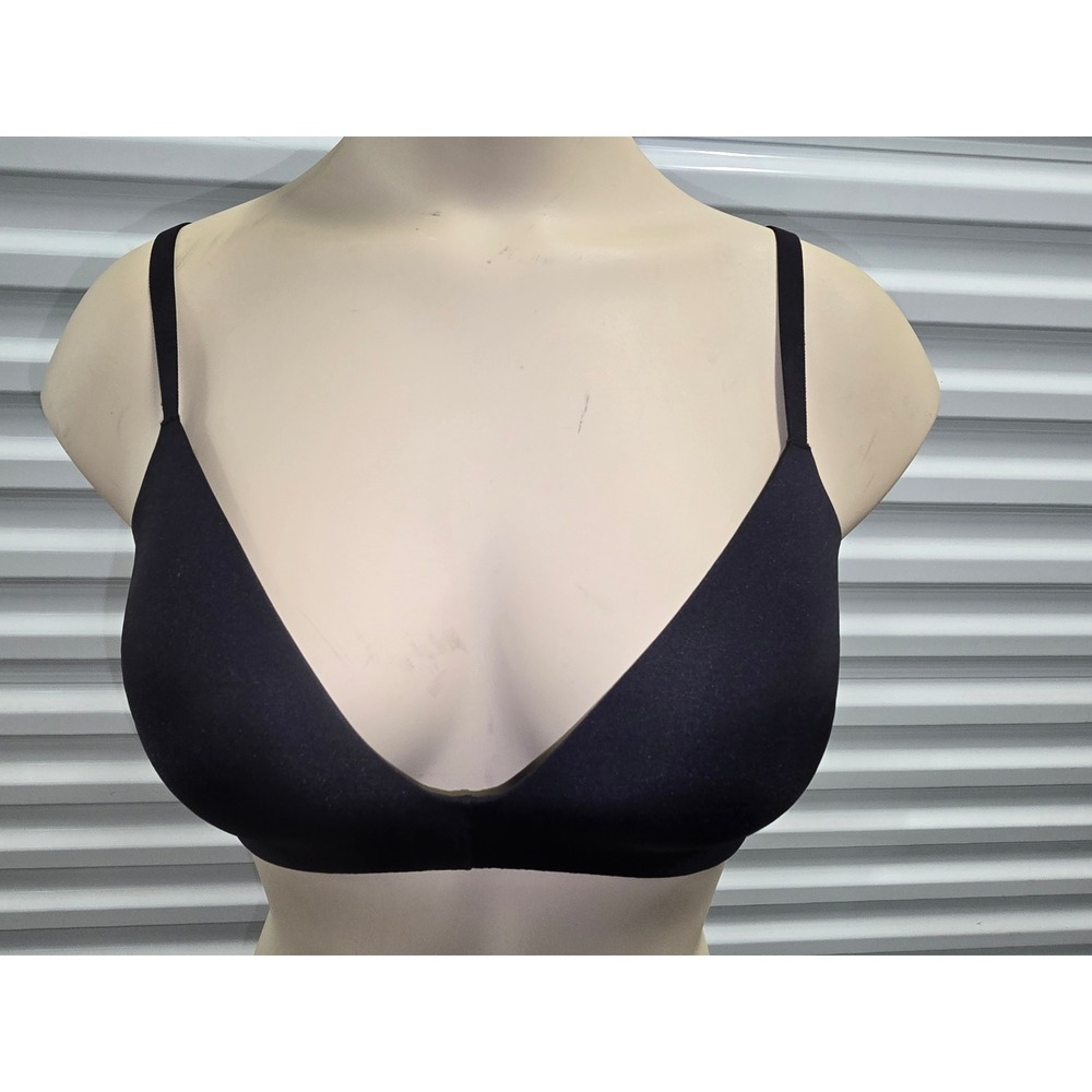 SKIMS Black Seamless Triangle Bra